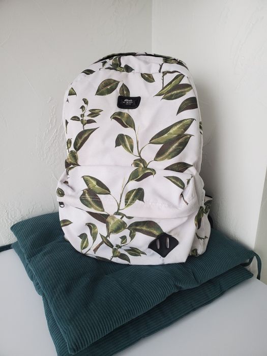 Продам рюкзак Van's