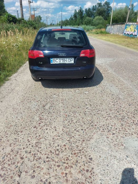 Автомобіль Ауді А6 С6