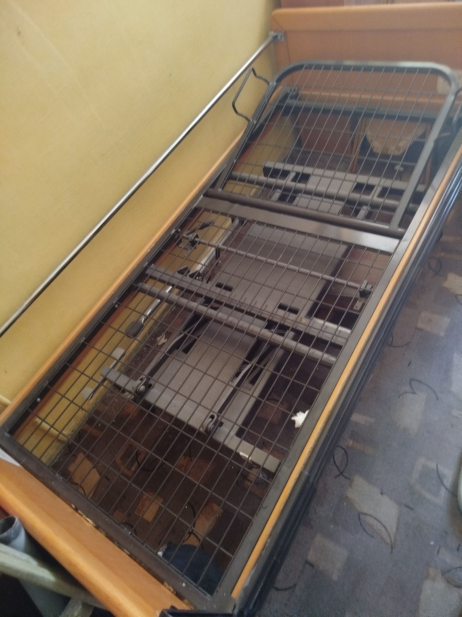 Łóżko dla osoby leżącej