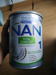 Latas de leite em pó