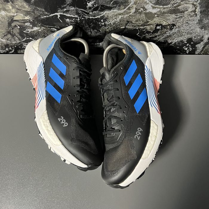 Кросівки чоловічі Adidas Terrex Agravic Ultra Trail 44.5р