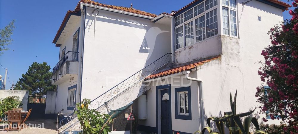 Quinta com 16660 m2 Moradias T3 E T2 e 1 Pavilhão 487 m2