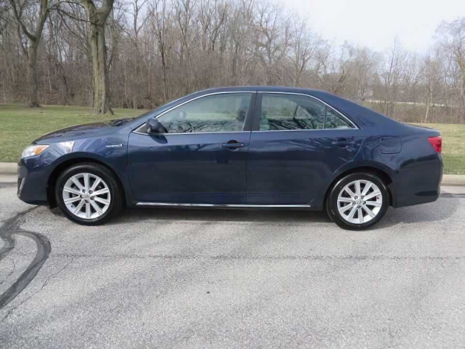 2014 Toyota Camry Hybrid