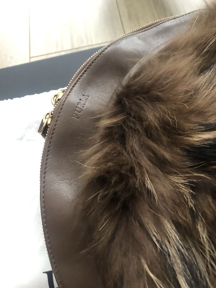 Skórzana torebka FURLA do ręki