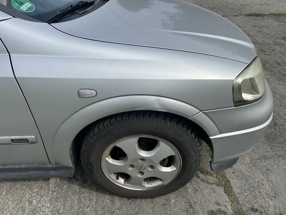 Botnik maska lampa przod opel astra II G Z147