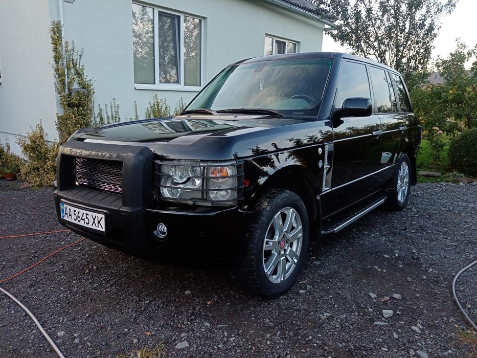 Автомобіль Rand Rover Range Rover