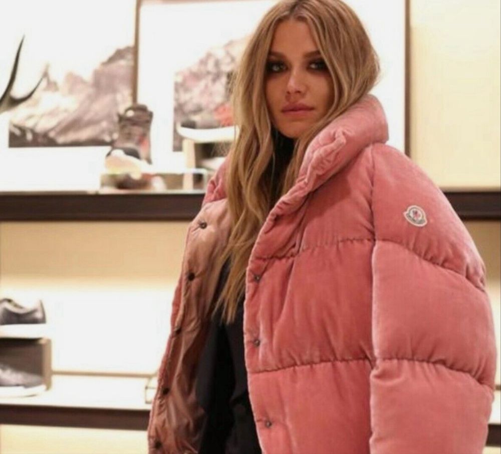 Пуховик Moncler оригинал