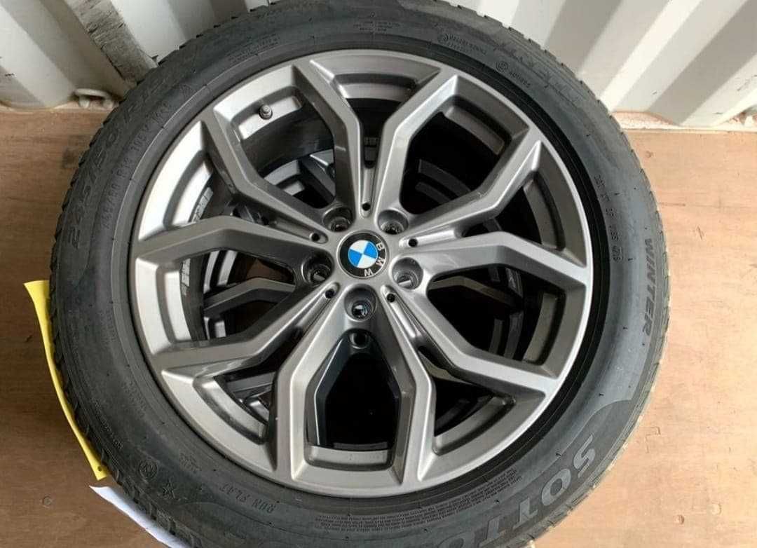 Oryginalne koła zimowe 19 BMW X3 G01 X4 G02 opony zimowe 245/50 R19