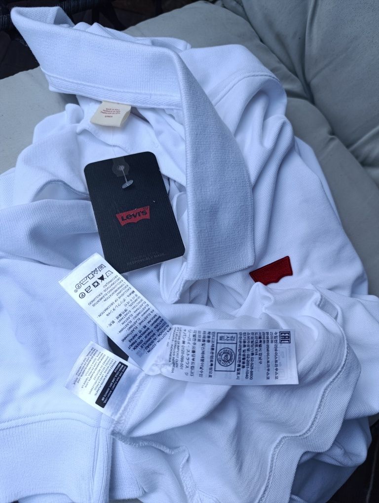 Pólo Levi's tamanho S
