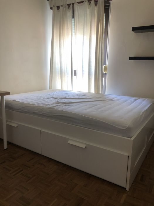 Cama Brimnes 140x200cm