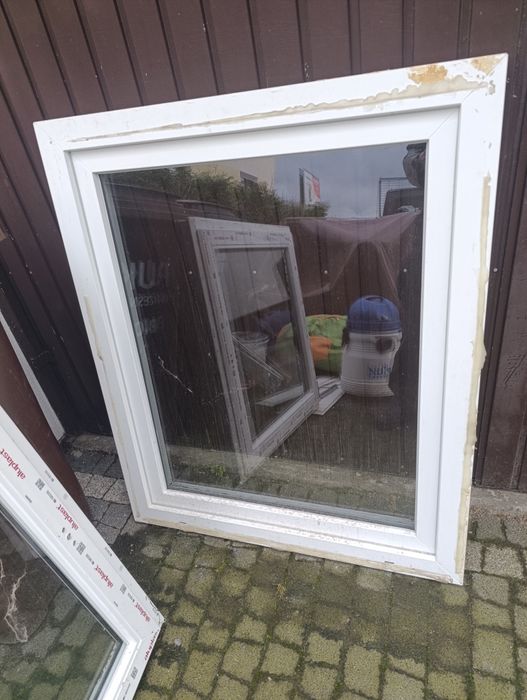 Okno Używane 96x114. Rozwierno Uchylne