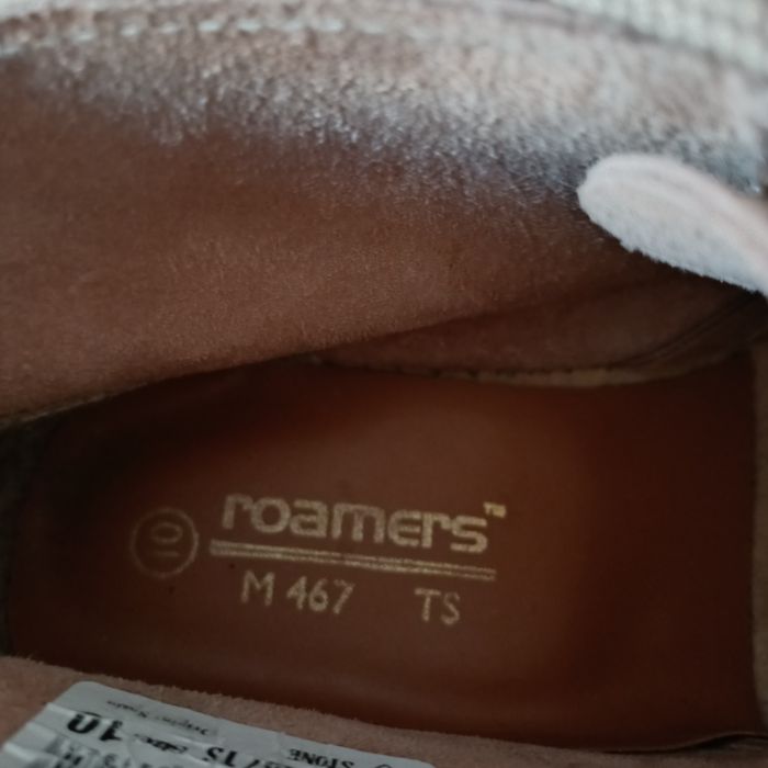 Продаю особисті вживані речі. Іспанськи замшеві черевики дезерти