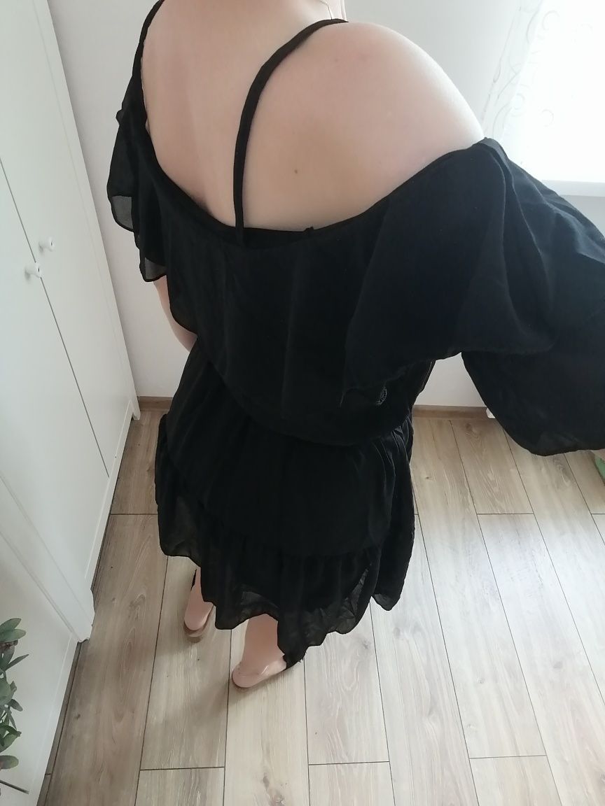 Czarna sukienka hiszpanka uni s m l