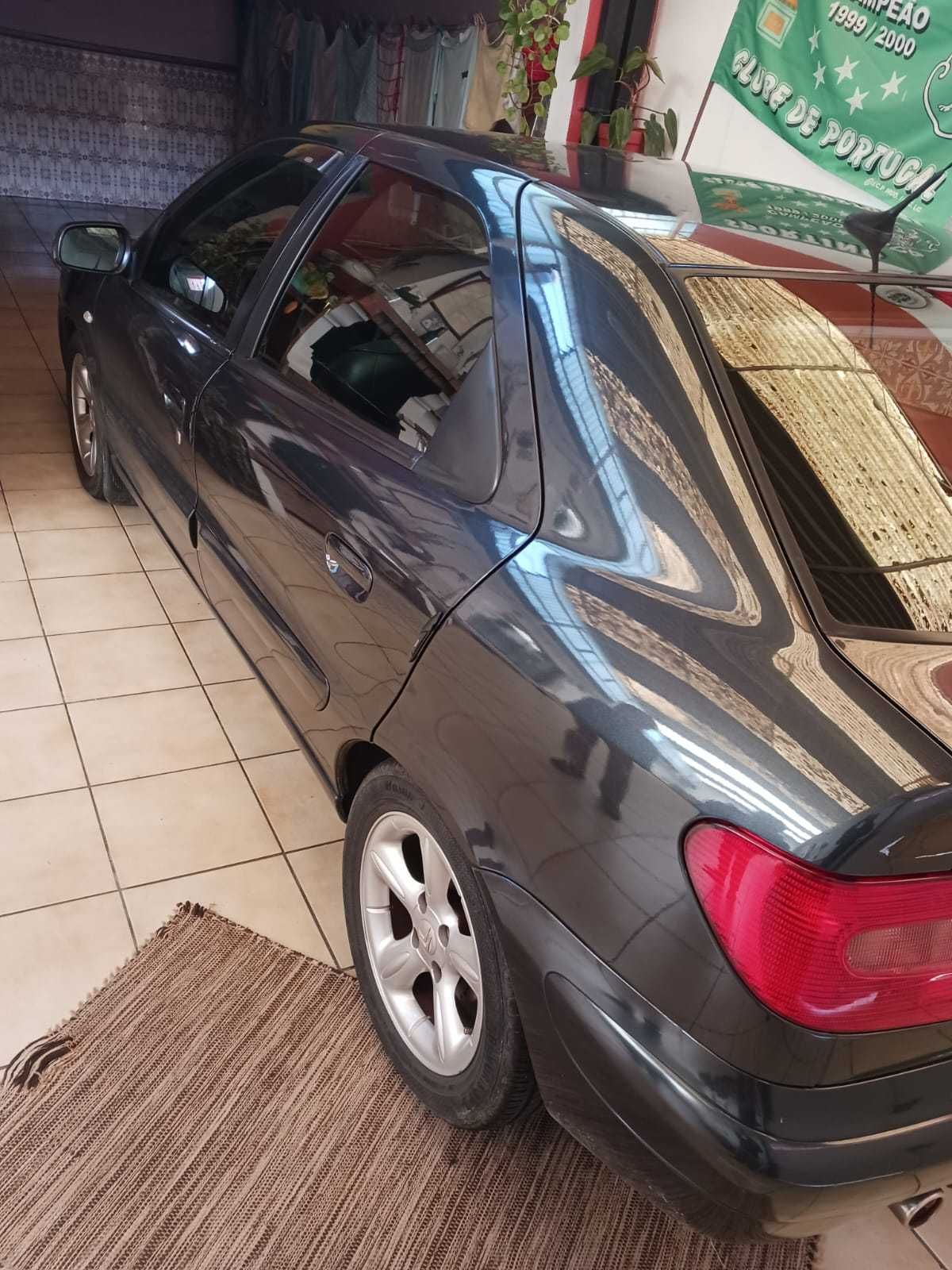 Citroen Xsara ano 2001