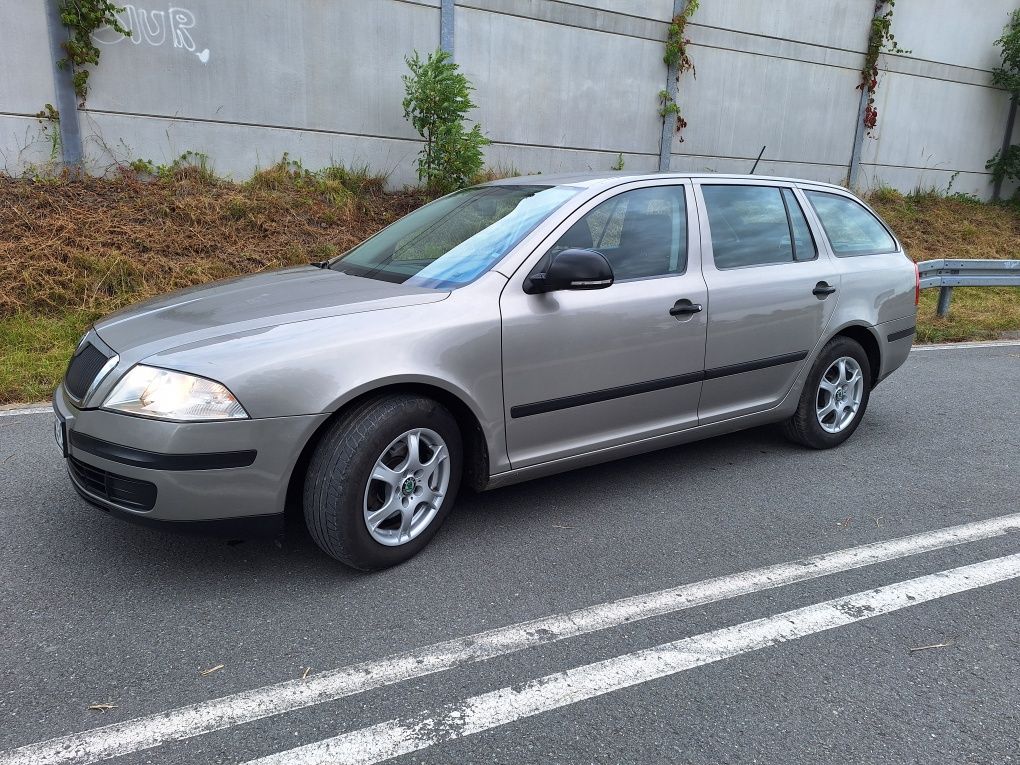 Skoda Octavia II 1.6 MPI 102KM 2012 r. Serwisowana w ASO Salon Polska