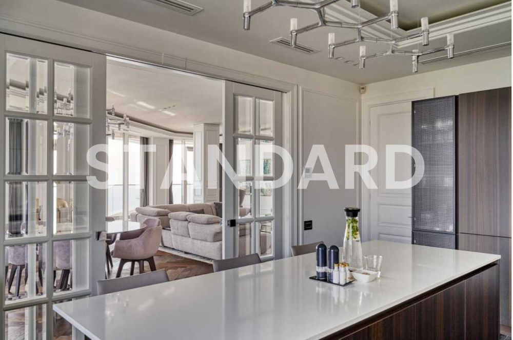 Видовая квартира с террасой в ЖК Гринвуд на Французском б-ре 266 кв.м