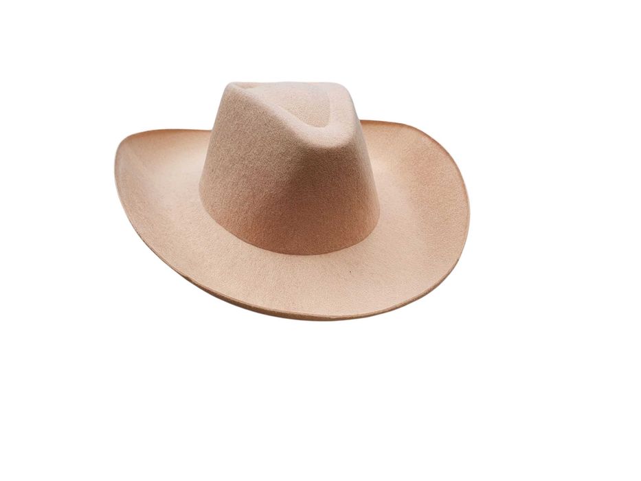 Kapelusz karnawałowy typu kowbojskiego ręcznie lata 2000 rekwizyt