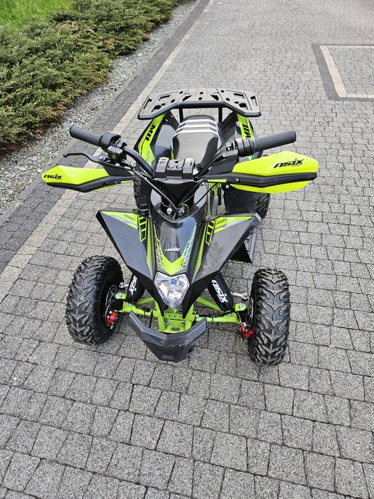 Jak nowy_ASIX 1200W