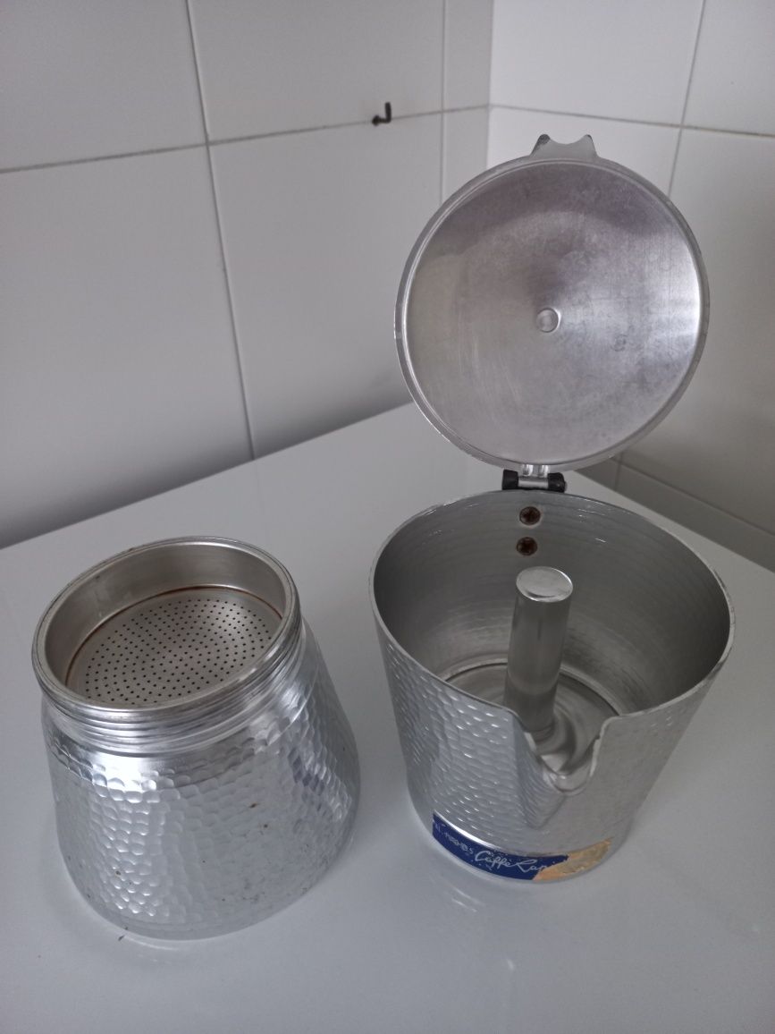 Cafeteira antiga anos 60 - nunca usada