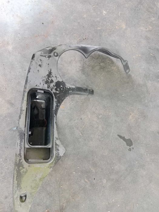 kawasaki zzr600 zzr 600 wypełnienie licznika owiewki lewe schowek