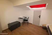 Quarto para rapaz  no centro de Leiria