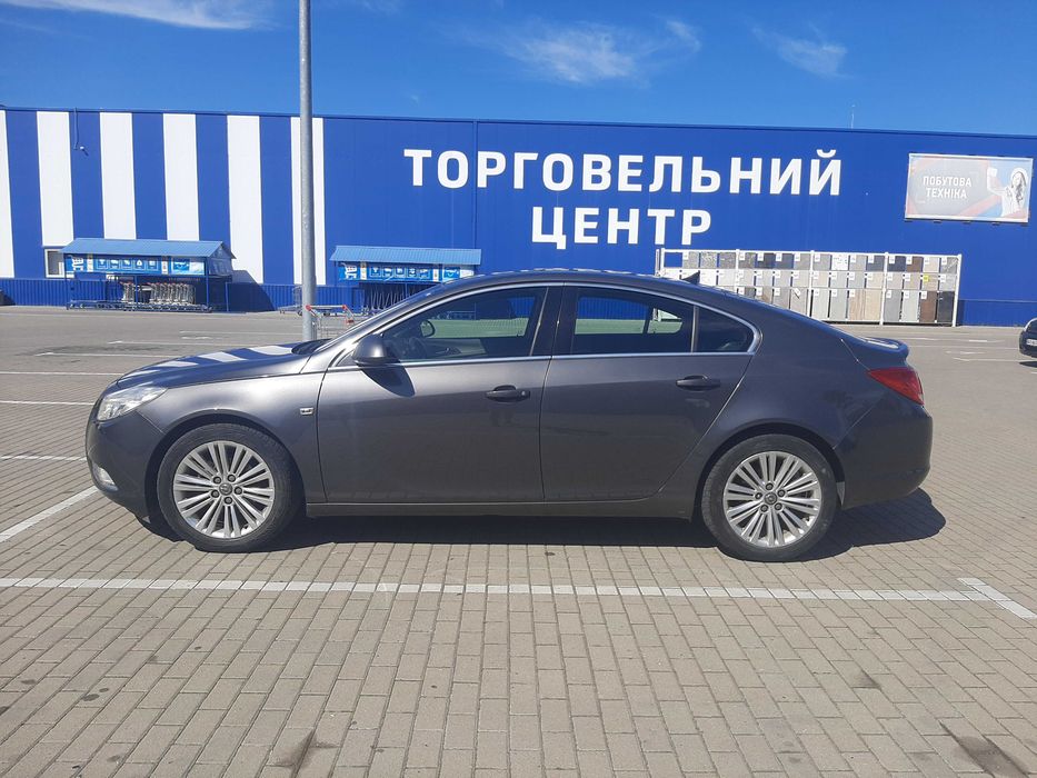 Опель Інсігнія 2012р,2,0д