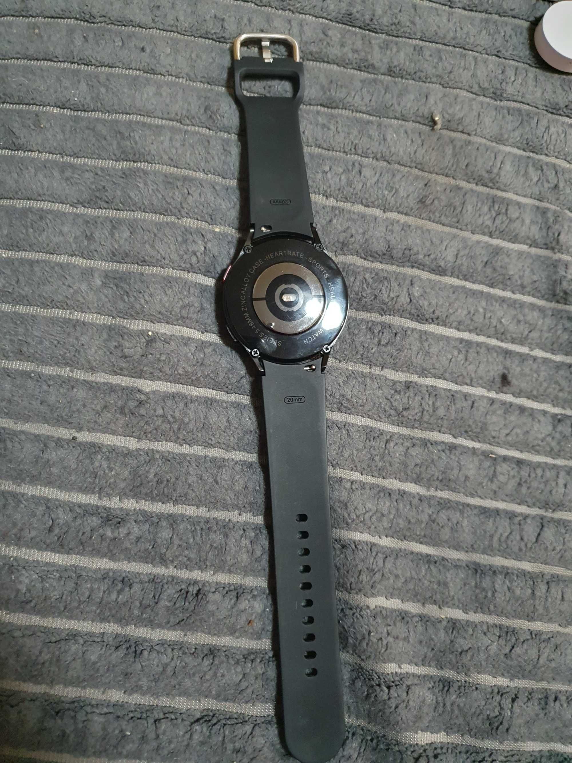 Смарт-годинник Galaxy Watch 4