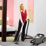 Аренда миючого пилососа Karcher для килимів і меблів Karcher Puzzi 10