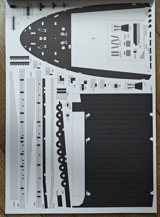 Lotniskowiec WASP CV-7 model kartonowy 1:200 "offset"