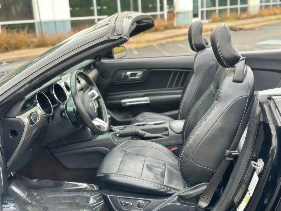 Ford Mustang EcoBoost Premium      2015