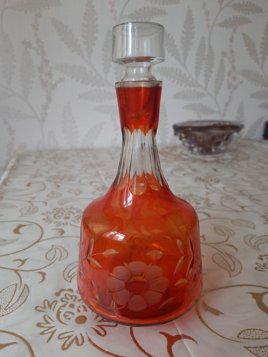 Посуда разная из цветного стекла новая