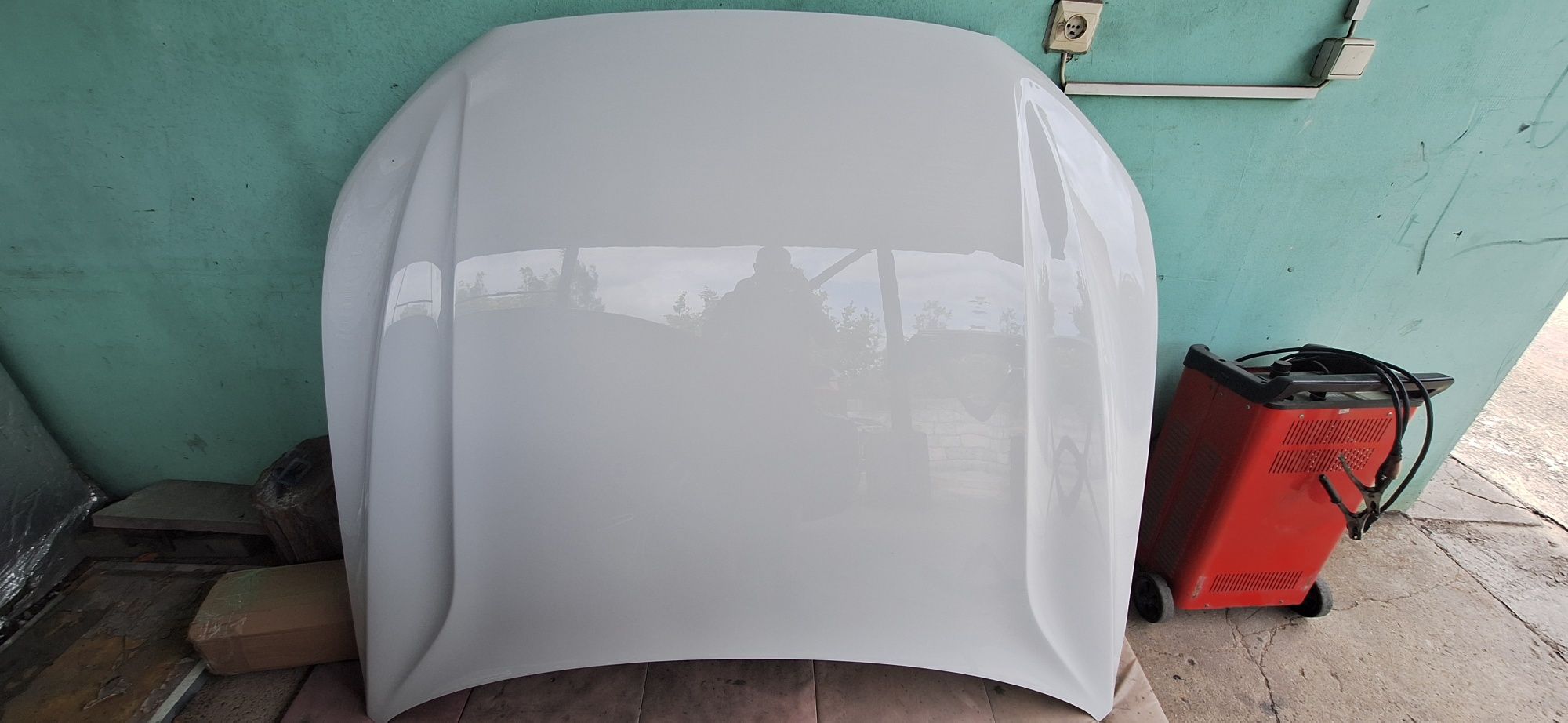 Maska Volvo XC60 II 2 kod koloru 614