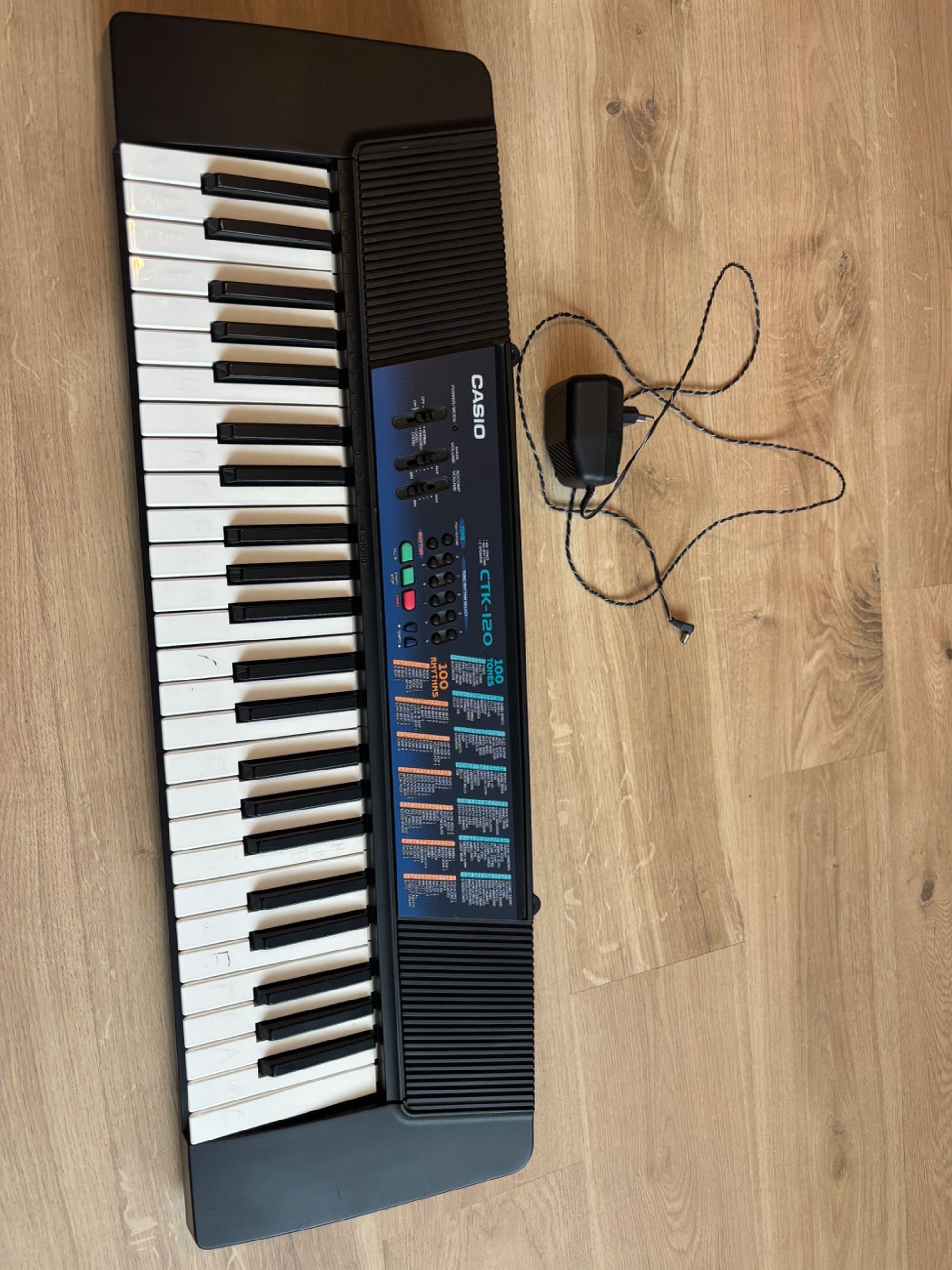 Keyboard Casio wszystko sprawne