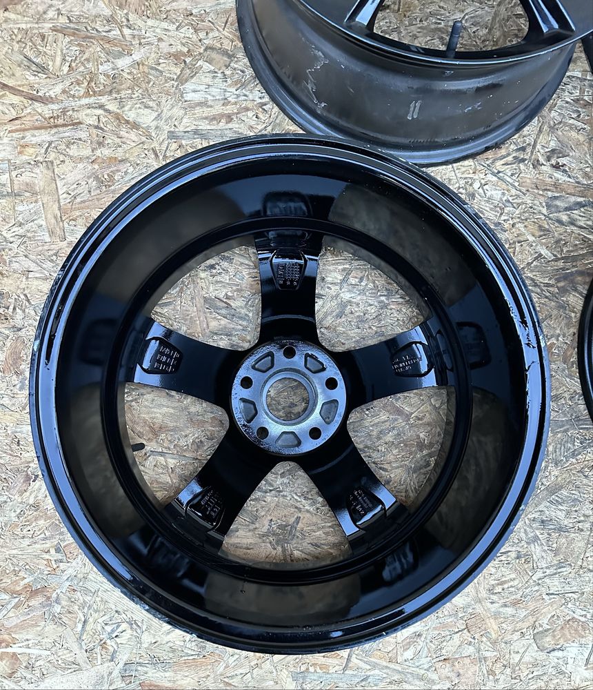Диски5/112 R18 ET45 ЦО(діа)66.6 Ауді титани диски