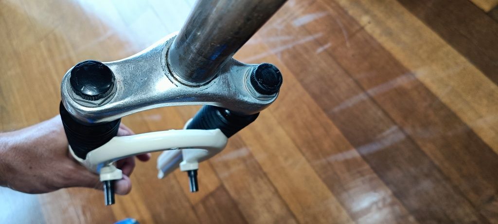 Suspensão 26 Rock SHOX