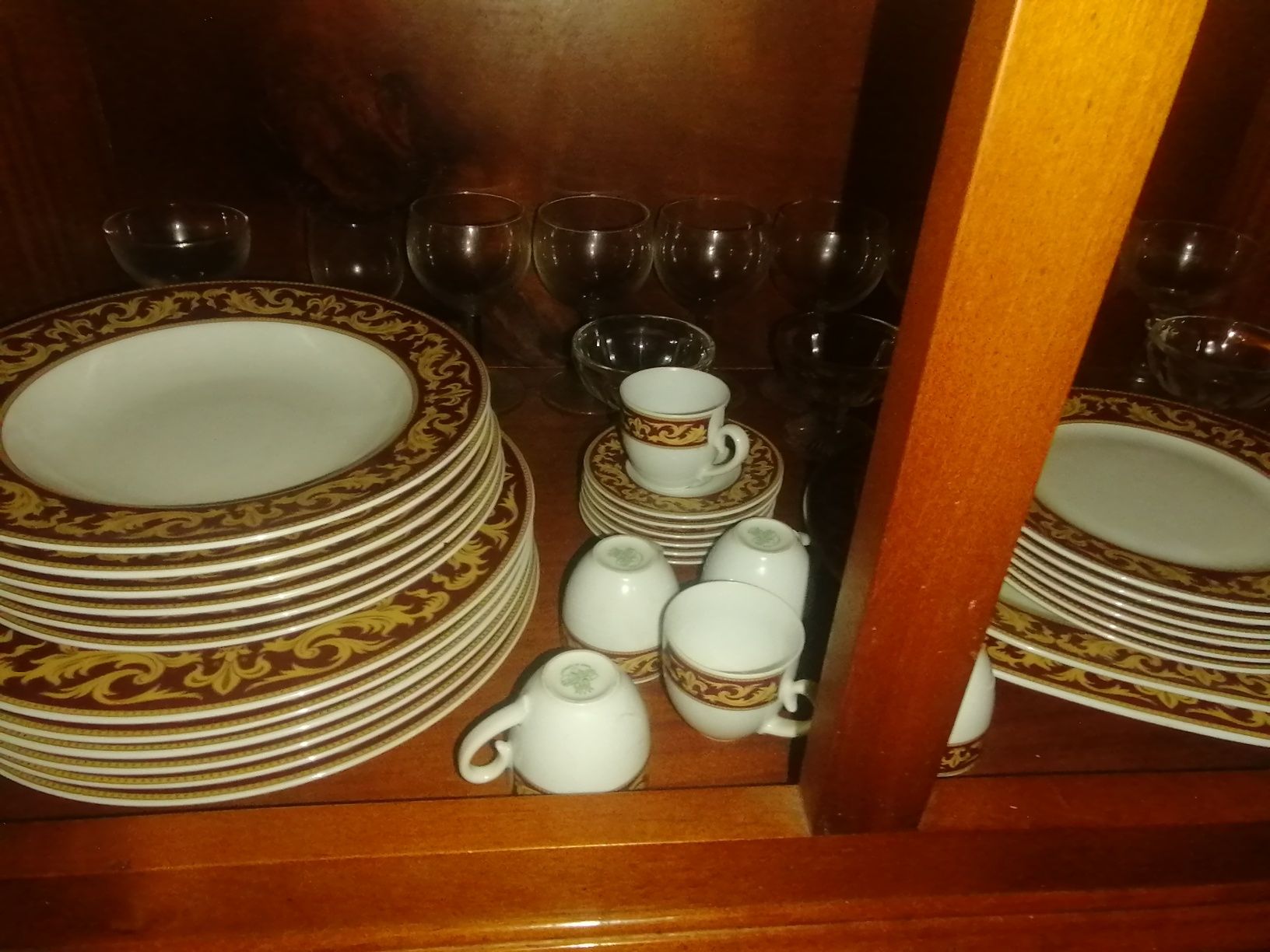 Servico 26 peça novo por 200 € oferta copo
