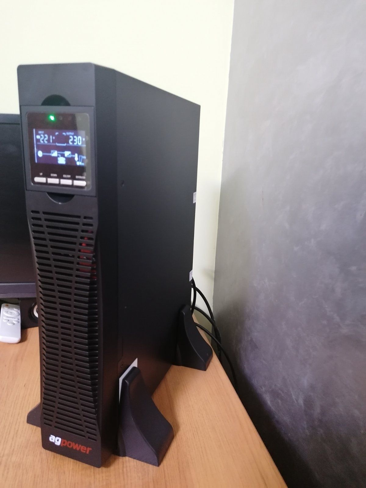 Smart Ups Инвертор 1кв ,UPS,ДБЖ, AgPower Brawo RT 1 1000