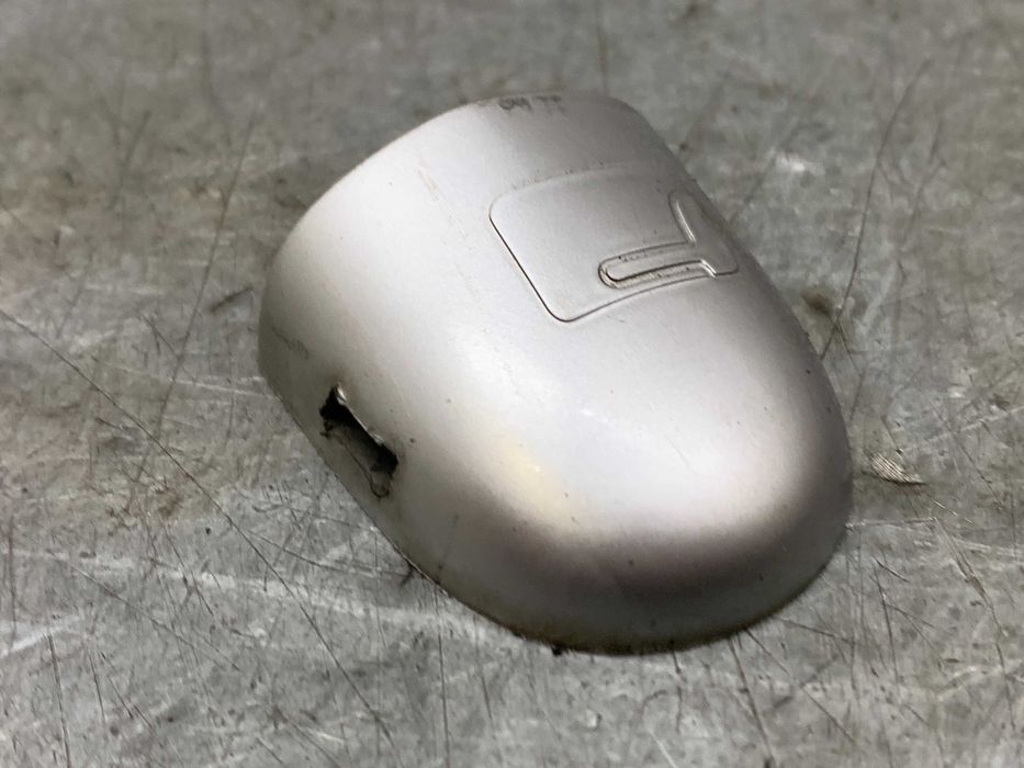 Renault Megane II Laguna 3 Scenic II Osłona Zaślepka Klamki Lewy Przód