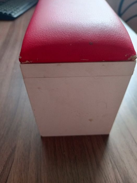 Продам підставку для манікюру