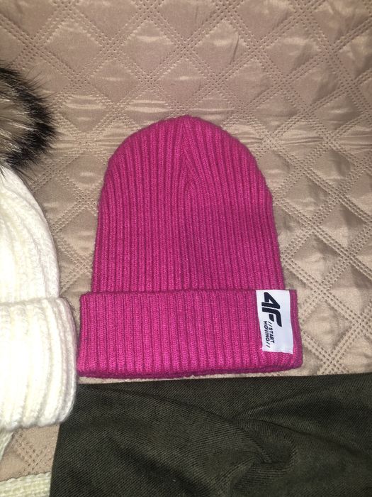 Зимова шапка чорна біла шарф рукавиці пов’язка