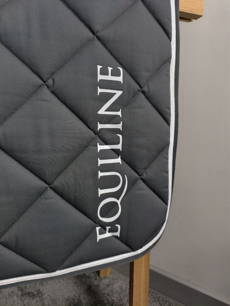 Czaprak ujezdzeniowy Equiline rombo logo Full DL szary