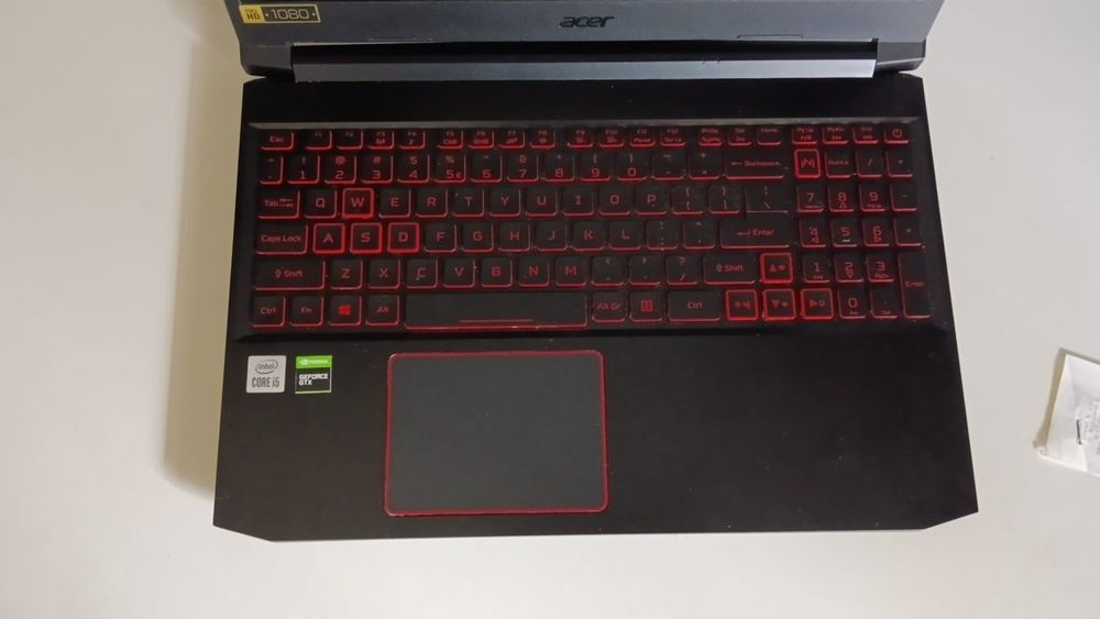 Acer Nitro 5  i5 / GTX 1650 / 8GB / 512GB SSD / Windows