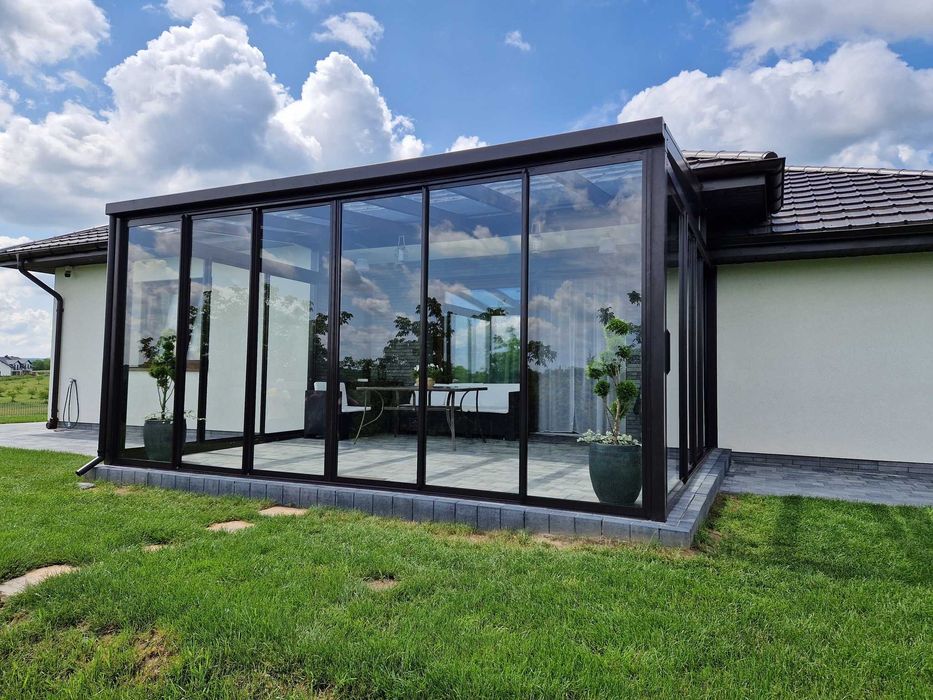 Ogród zimowy・Pergola・Zadaszenie tarasu・Zabudowa tarasu・Patio・Szklane