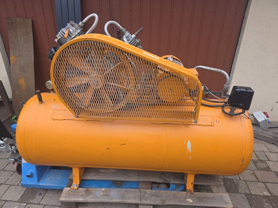 Sprężarka kompresor powietrza kaeser alup zbiornik 350 litrów