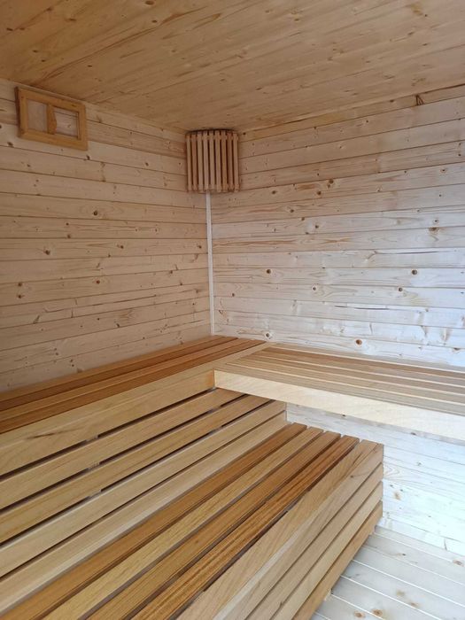 Sauna ogrodowa z miejscem na balie, sauna zewnętrzna