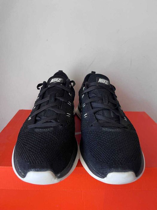 nike lunar flyknit