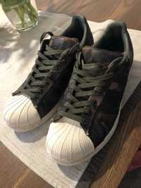 Buty Adidas Superstar 43 1/3 moro