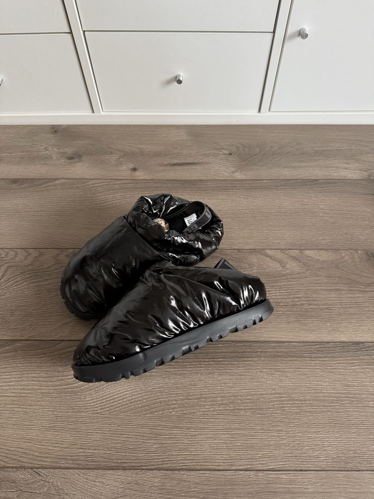 UGG Spaceslider Slipper оригінал 38р