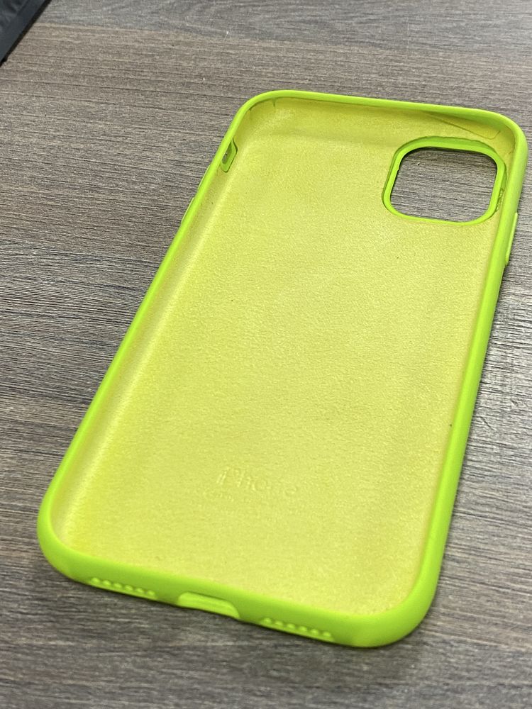 Używany case etui iphone 11 neon