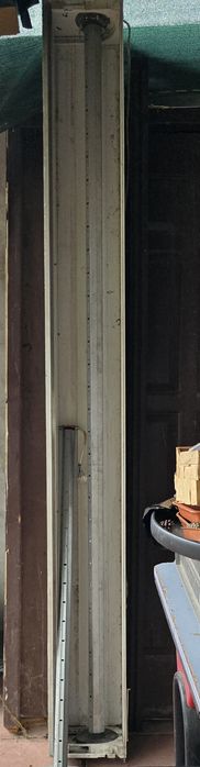 Dwie rolety nastawne elektrycze